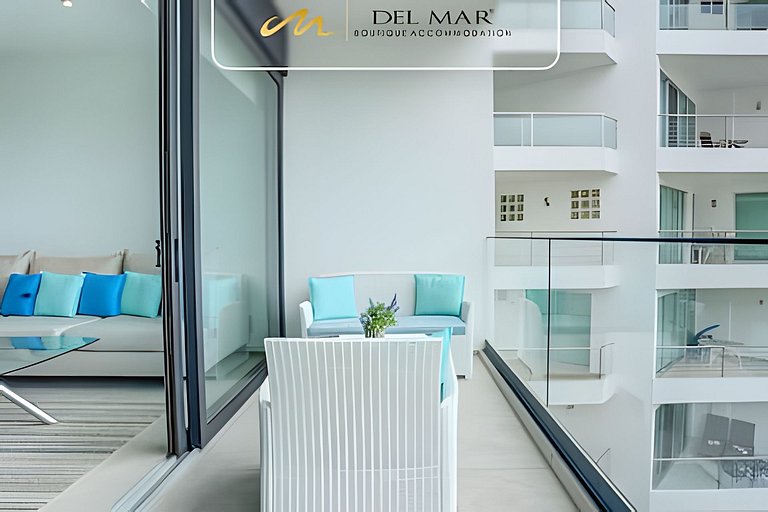 Aria Ocean 507 by Del Mar