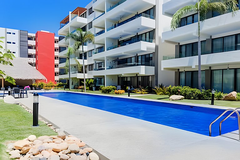 Puertarena G12 by Del Mar