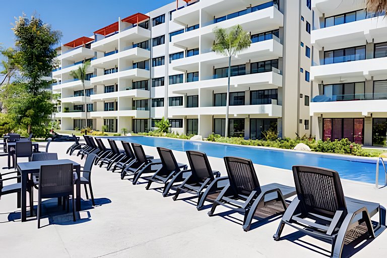 Puertarena G12 by Del Mar