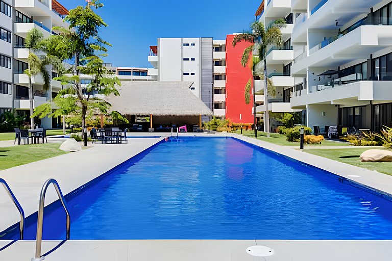 Puertarena G12 by Del Mar