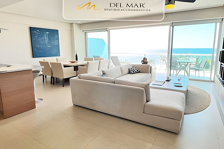 Peninsula 6G F1 by Del Mar