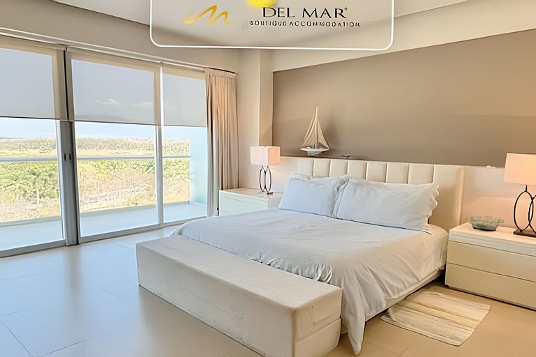 Peninsula 6G F1 by Del Mar