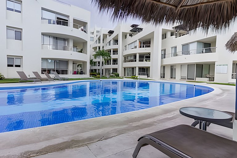 Nitta Condo 109 by Del Mar