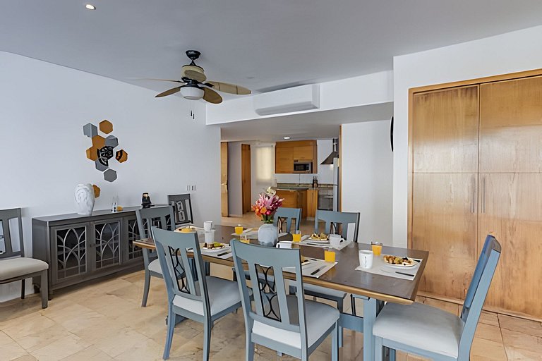 Nitta Condo 109 by Del Mar