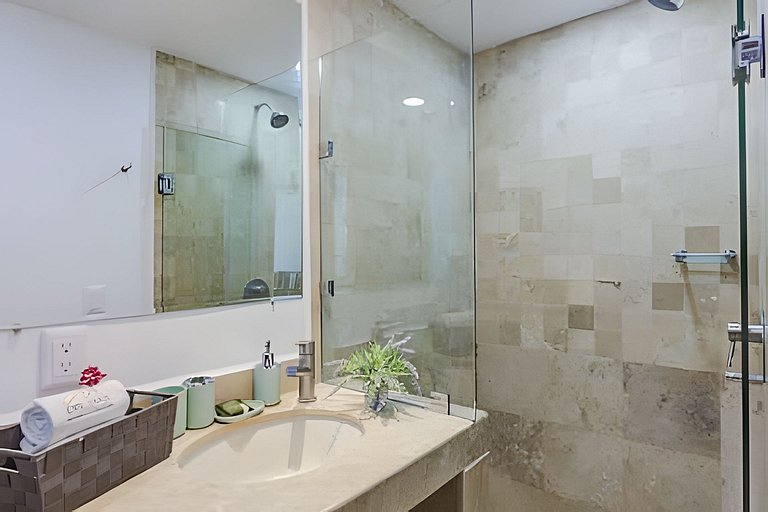 Nitta Condo 109 by Del Mar