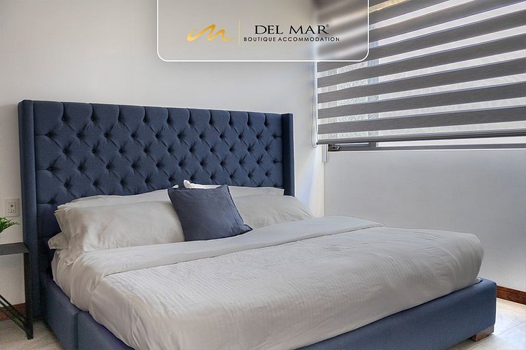 Santa Fe 5 by Del Mar