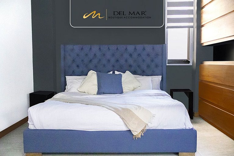Santa Fe 5 by Del Mar
