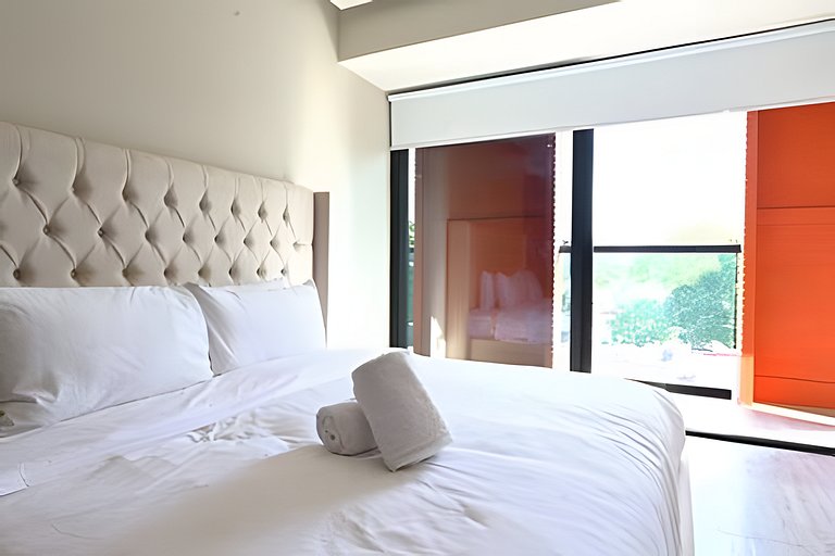 Hidalgo Residences 3A by Del Mar