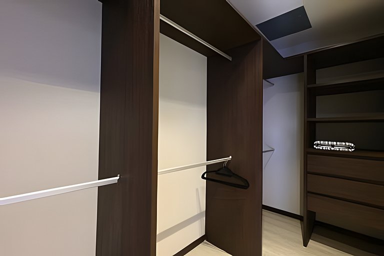 Hidalgo Residences 3A by Del Mar