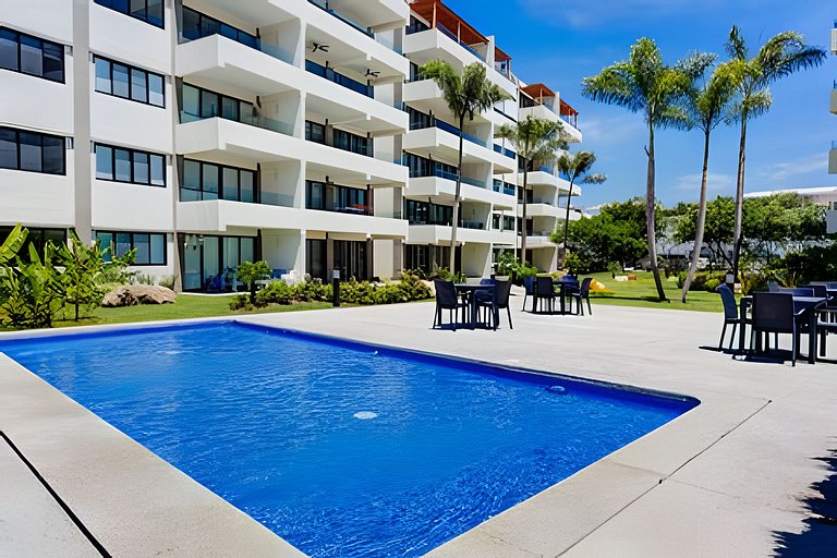 Puertarena K11 by Del Mar