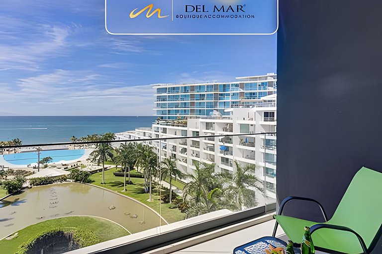 Aria 805 Del Mar by Del Mar