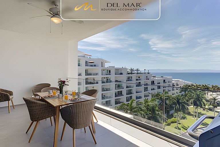 Aria 805 Del Mar by Del Mar