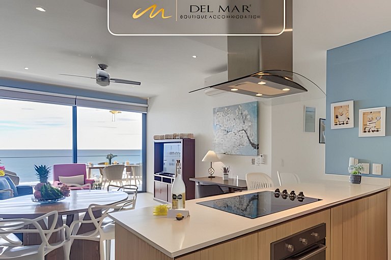 Aria 805 Del Mar by Del Mar