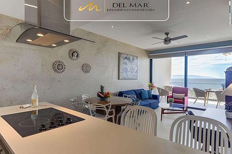 Aria 805 Del Mar by Del Mar