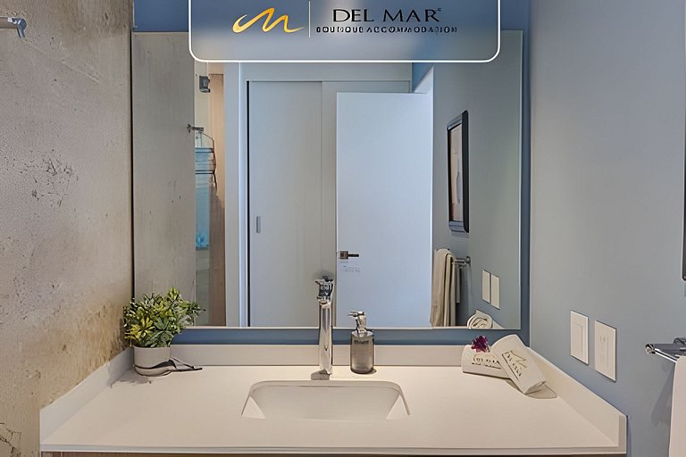 Aria 805 Del Mar by Del Mar