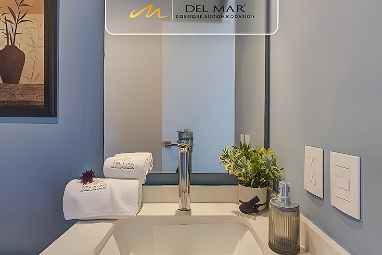 Aria 805 Del Mar by Del Mar