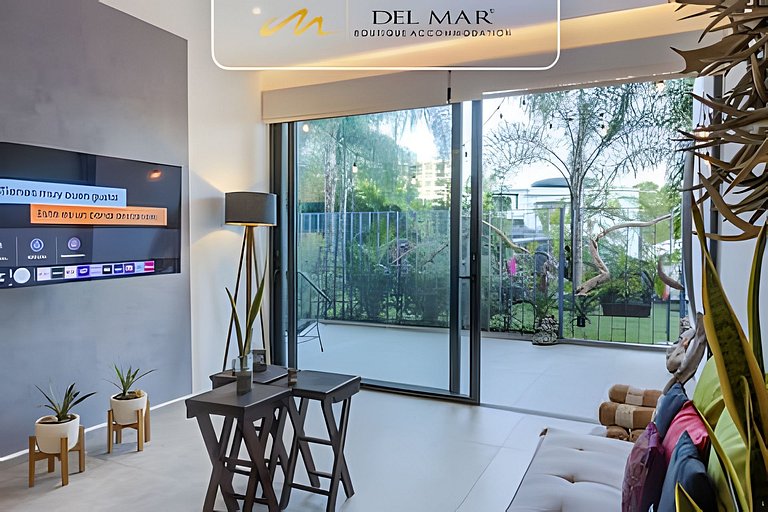 Aria Ocean 110 by Del Mar