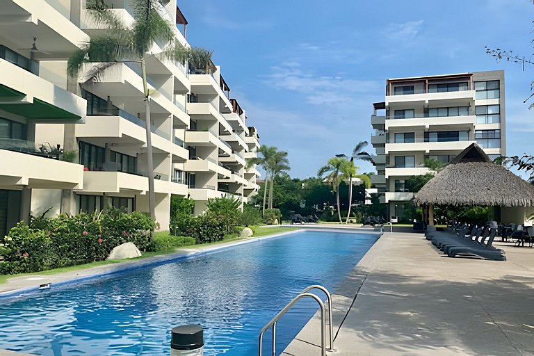 Puertarena I24 by Del Mar