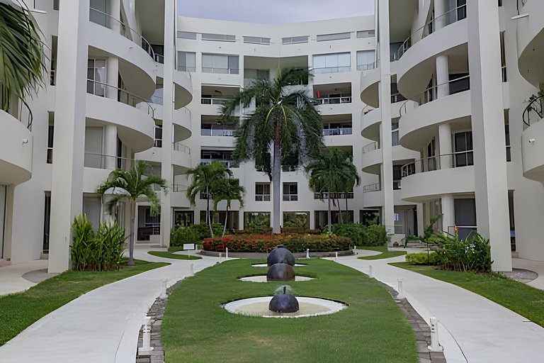 Nitta Condo 108 by Del Mar
