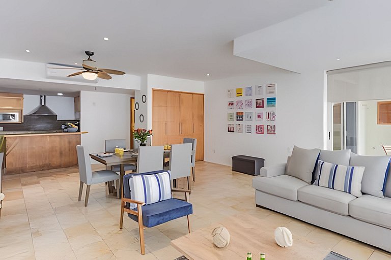 Nitta Condo 108 by Del Mar