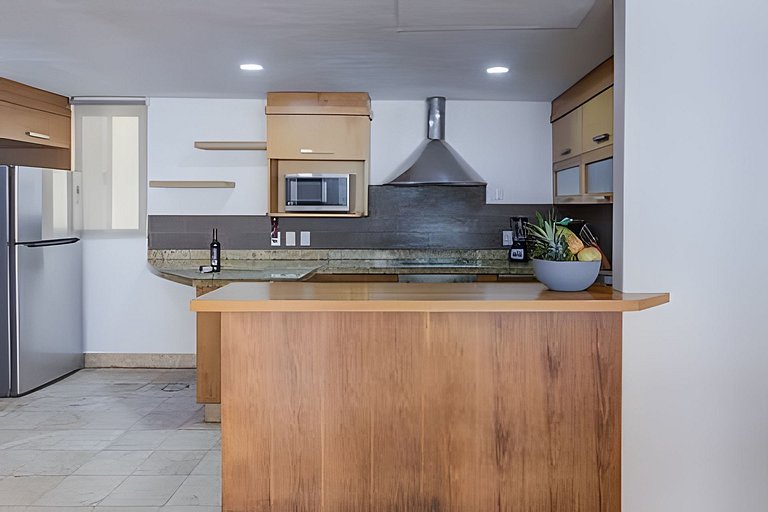 Nitta Condo 108 by Del Mar