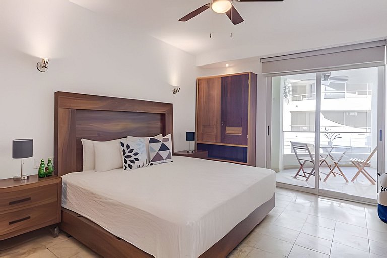 Nitta Condo 108 by Del Mar