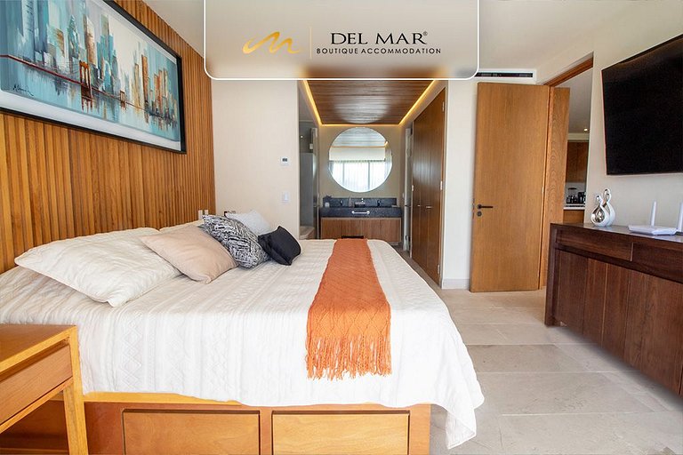 SH Mio 204-A by Del Mar